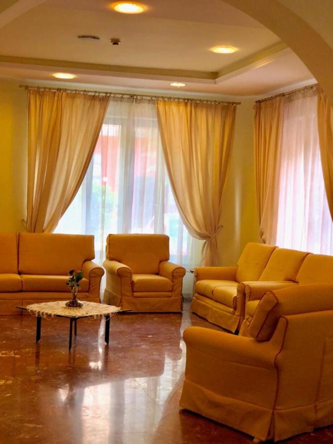Hotel Primarosa Salsomaggiore Terme Buitenkant foto