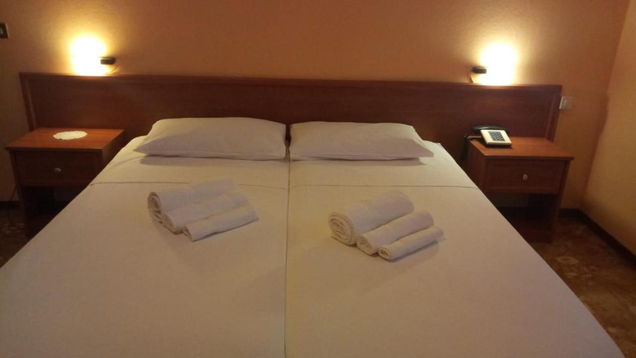 Hotel Primarosa Salsomaggiore Terme Buitenkant foto
