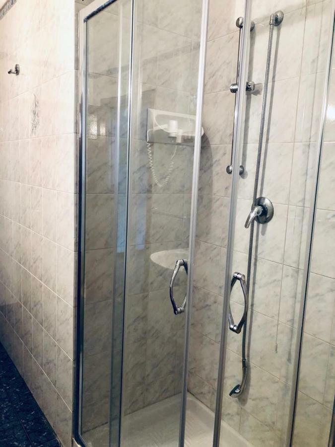 Hotel Primarosa Salsomaggiore Terme Buitenkant foto