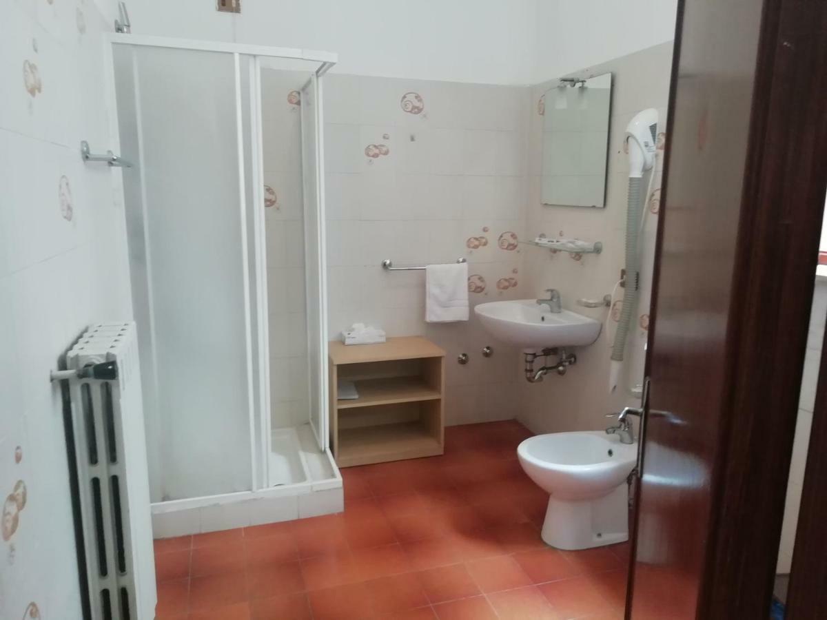 Hotel Primarosa Salsomaggiore Terme Buitenkant foto